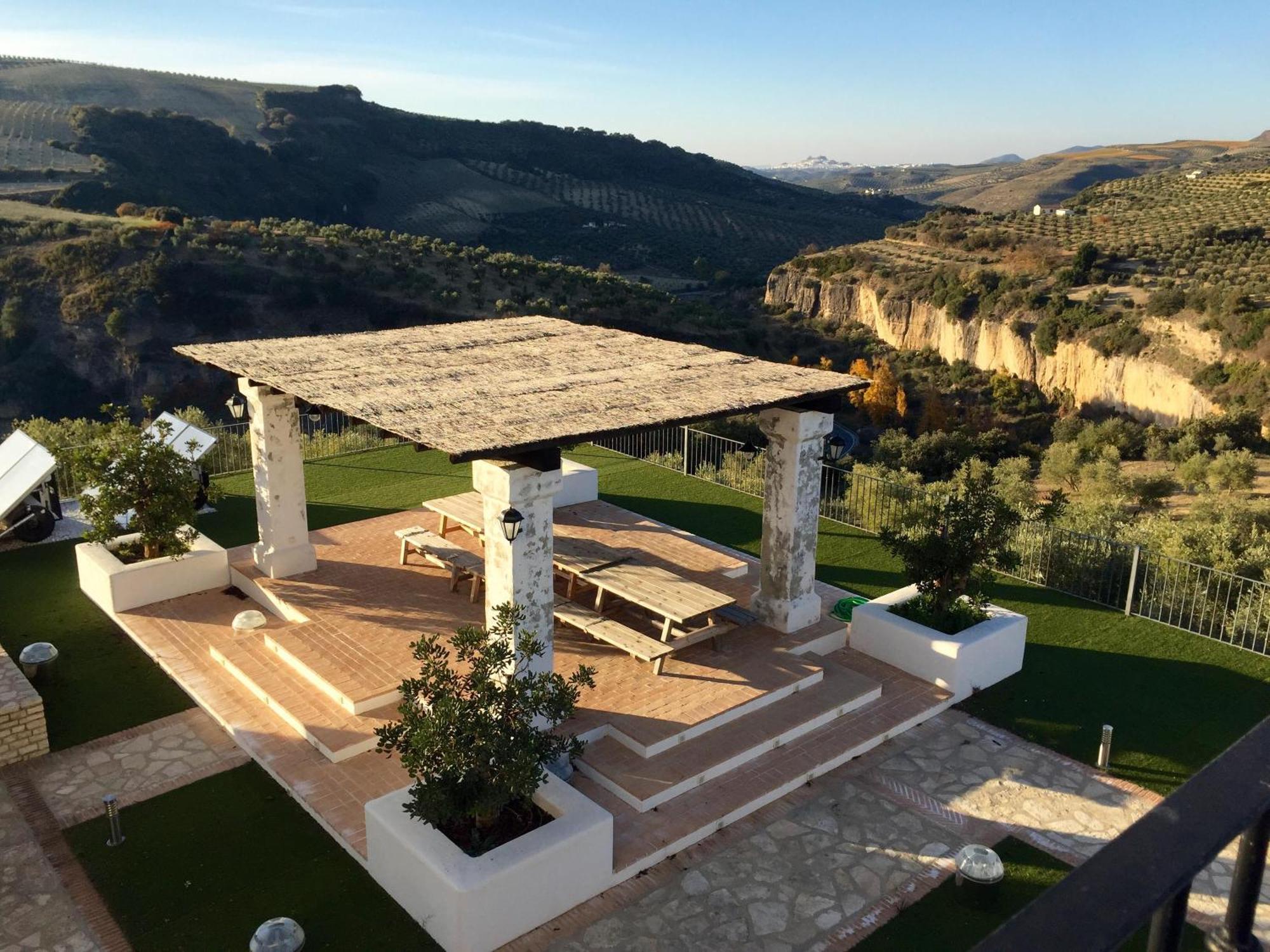 Avalon In Setenil *
